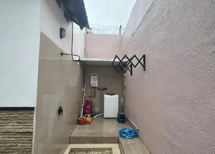 Fully Furnished In Bukit 别墅
